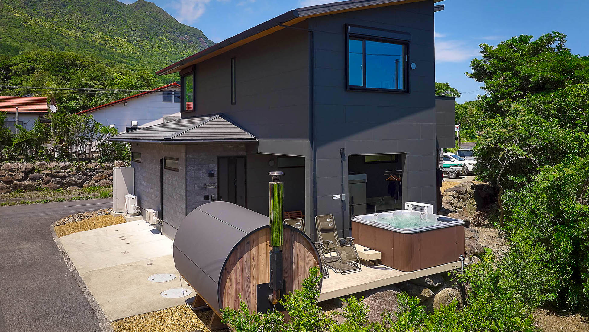 Keiu Yakushima Retreat